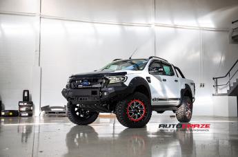 FORD RANGER RECOIL XD SATIN BLACK WITH RED RING